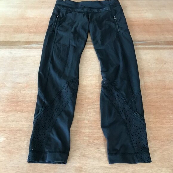 Lululemon Run Swiftly Leggings Women 6 Black Mid Rise Zip Pocket Athleisure Yoga - Picture 1 of 13